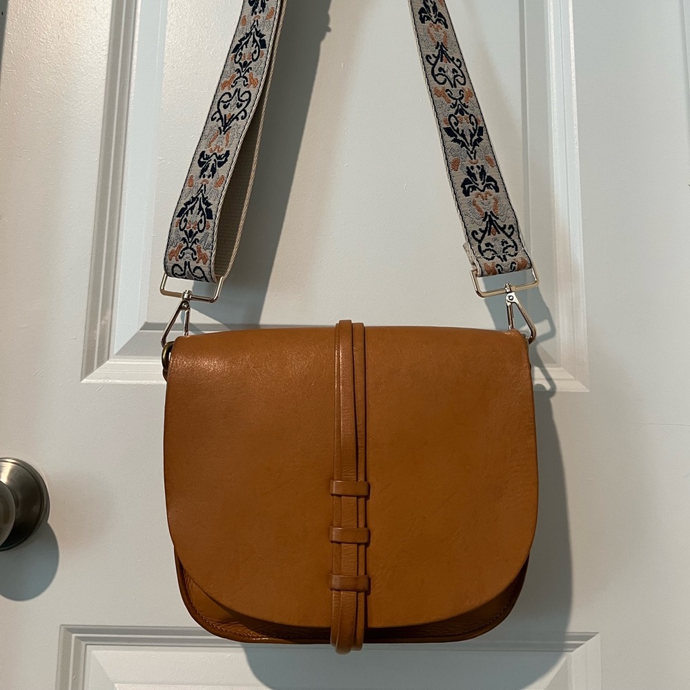 LUCKY BRAND Tan Leather Saddle Bag